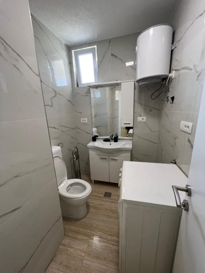 Apartment Vujcic Donji Okrug  ภายนอก รูปภาพ