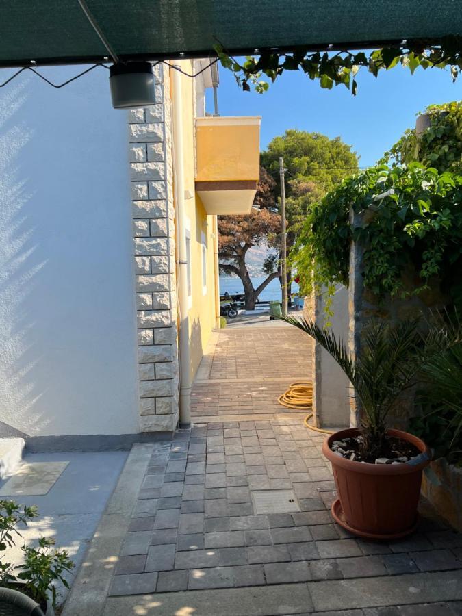 Apartment Vujcic Donji Okrug  ภายนอก รูปภาพ
